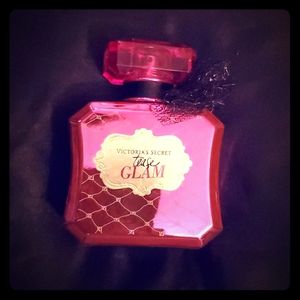 Victoria's secret tease glam purfume